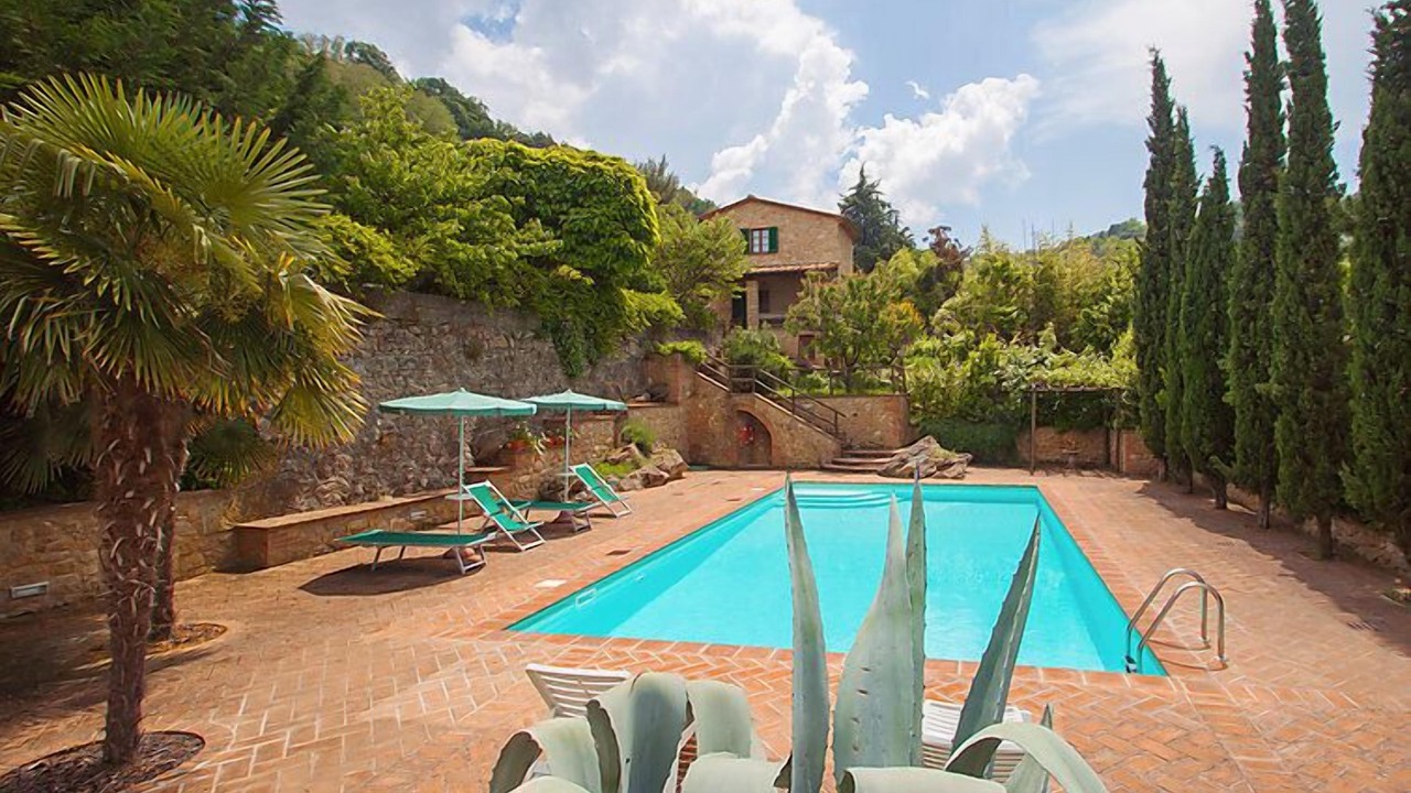 Photo of Others in Volterra