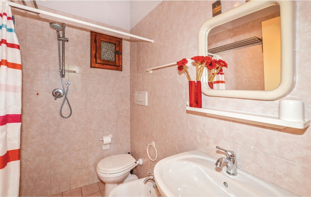 Photo of Bathroom in Strettoia