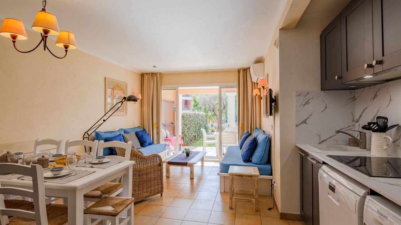 Photo of Bedroom in Les Issambres