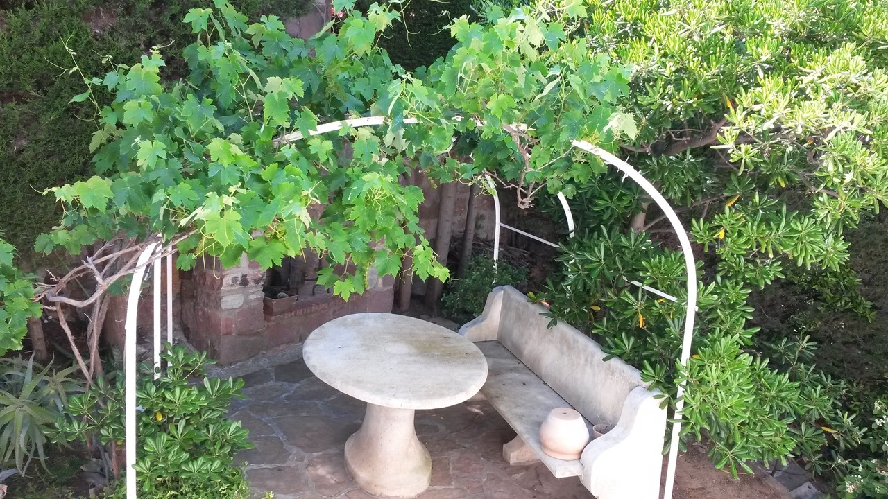 Photo of Outdoor in Espero-Pax