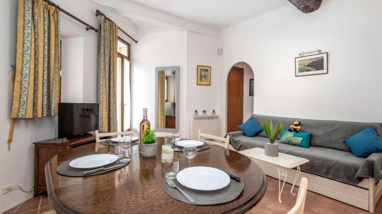 Photo of Livingroom in Antibes Old Town