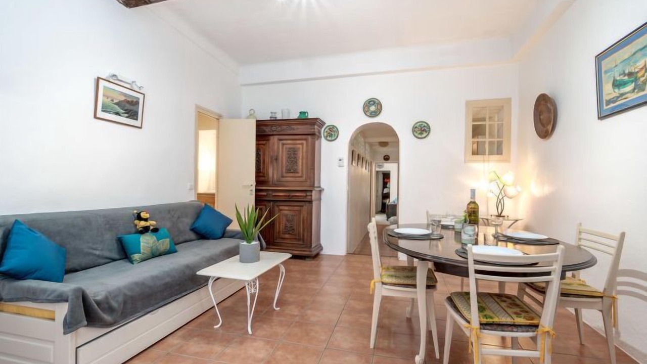 Photo of Livingroom in Antibes Old Town