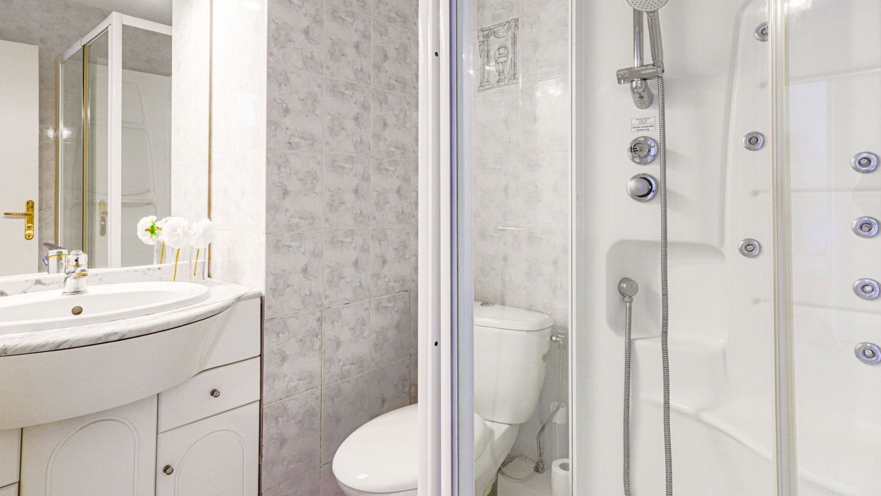 Photo of Bathroom in La Californie