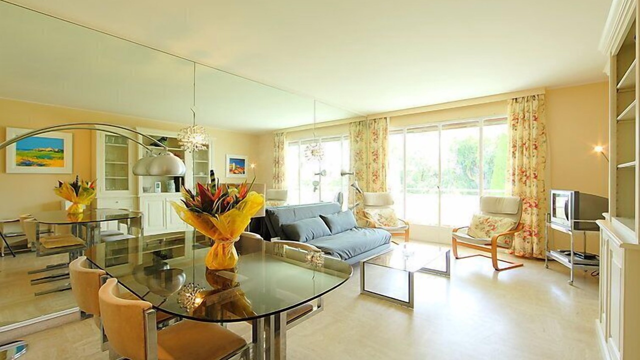 Photo of Livingroom in Cannes