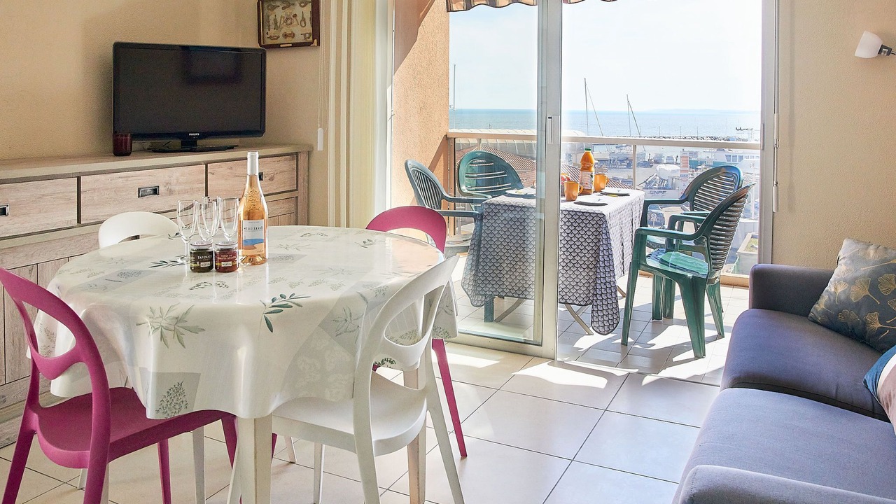 Photo of Bedroom in Frejus Port