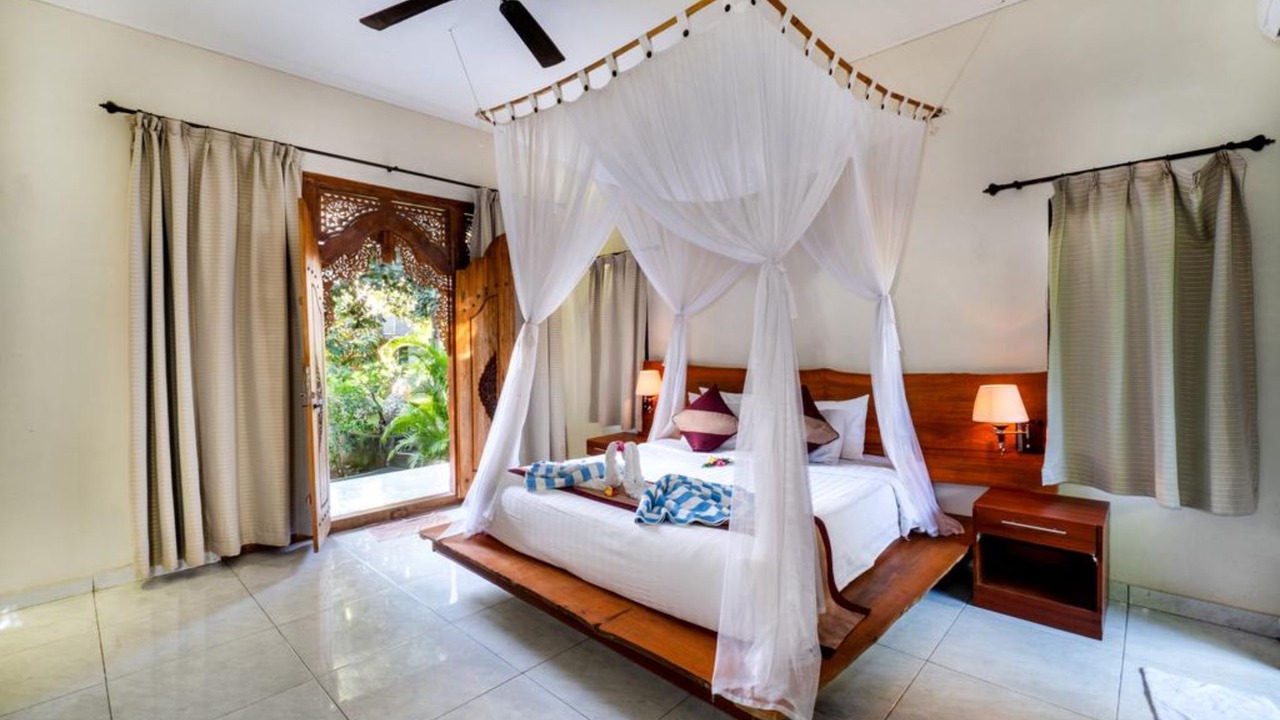 Photo of Bedroom in Mushroom Bay