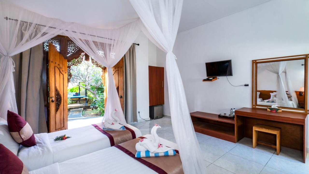 Photo of Bedroom in Mushroom Bay