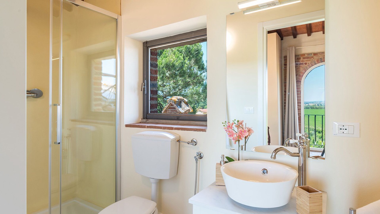 Photo of Bathroom in Alberoro