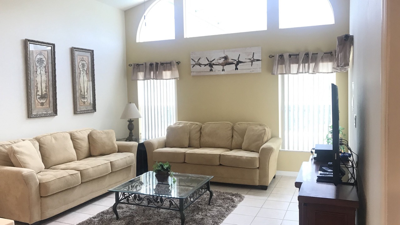 Photo of Bedroom in Eagle Pointe South