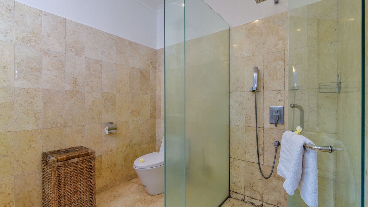 Photo of Bathroom in Kaliasem