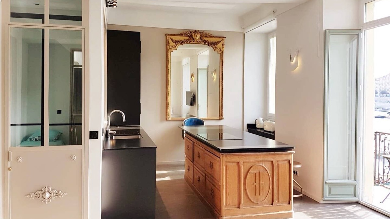 Photo of Bathroom in Quartier du Port