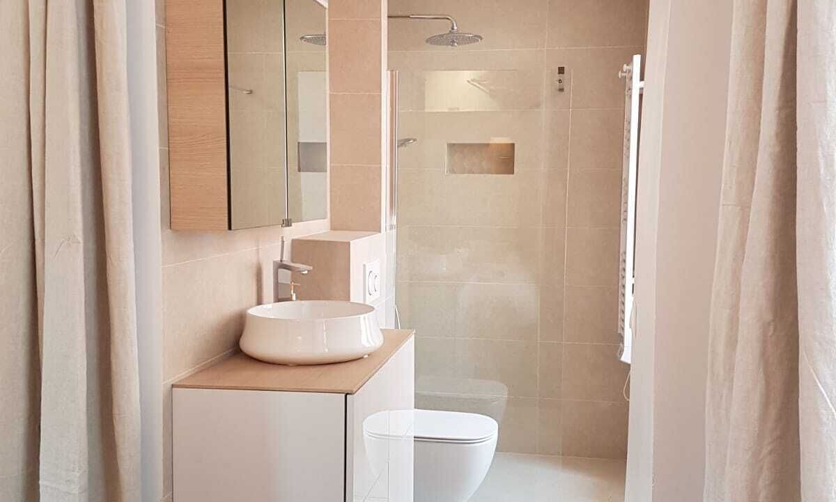 Photo of Bathroom in Quartier du Port
