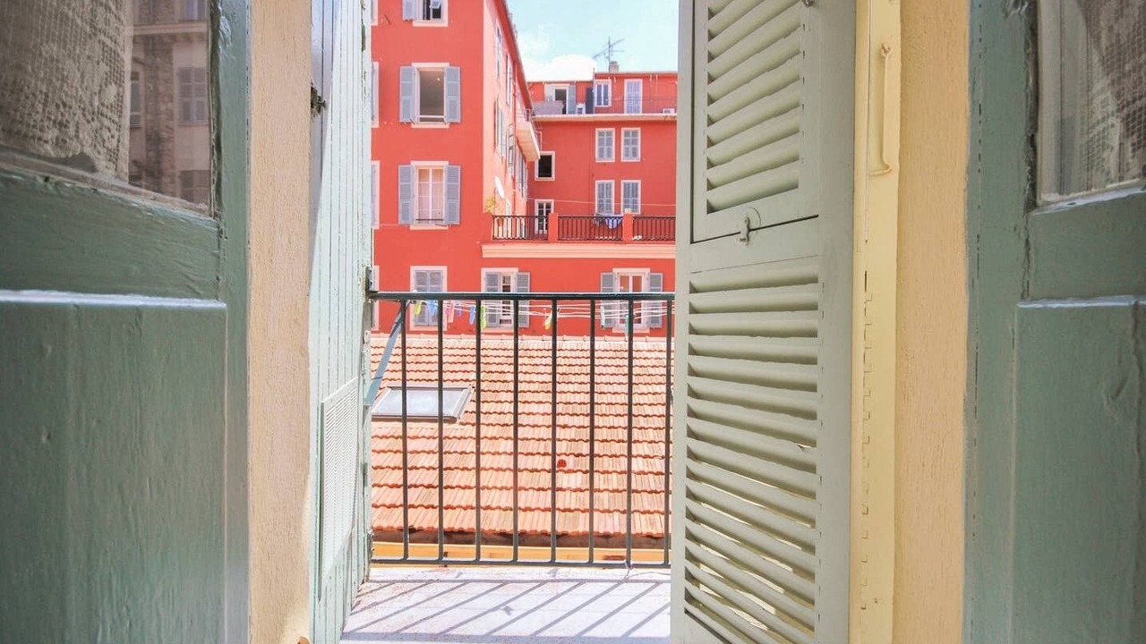 Photo of Others in Quartier du Port