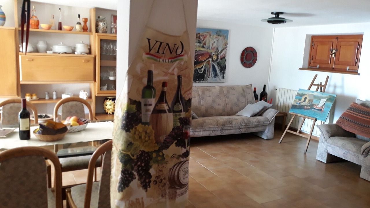 Photo of Livingroom in Corsanico-Bargecchia