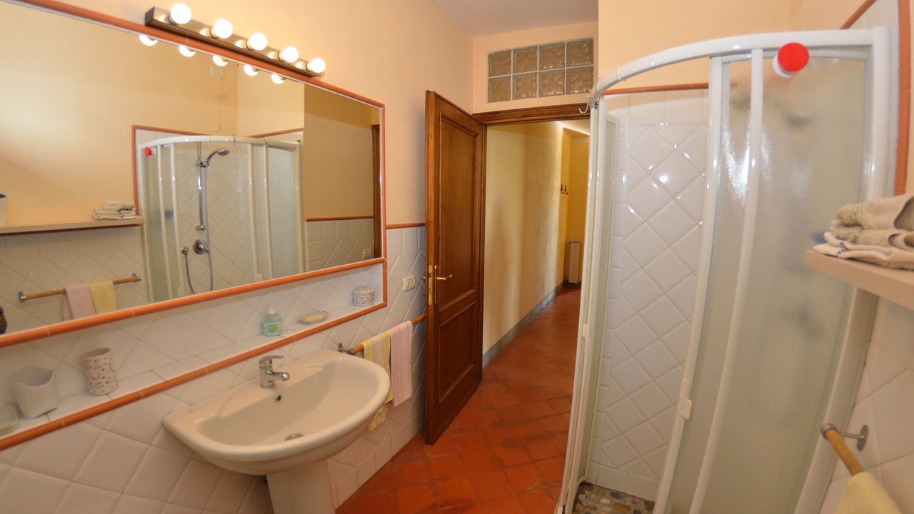 Photo of Bathroom in San Gennaro