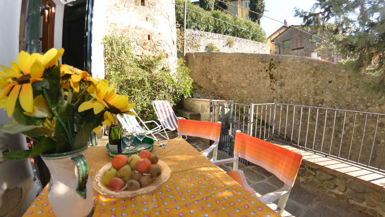 Photo of Patio Balcony in San Gennaro