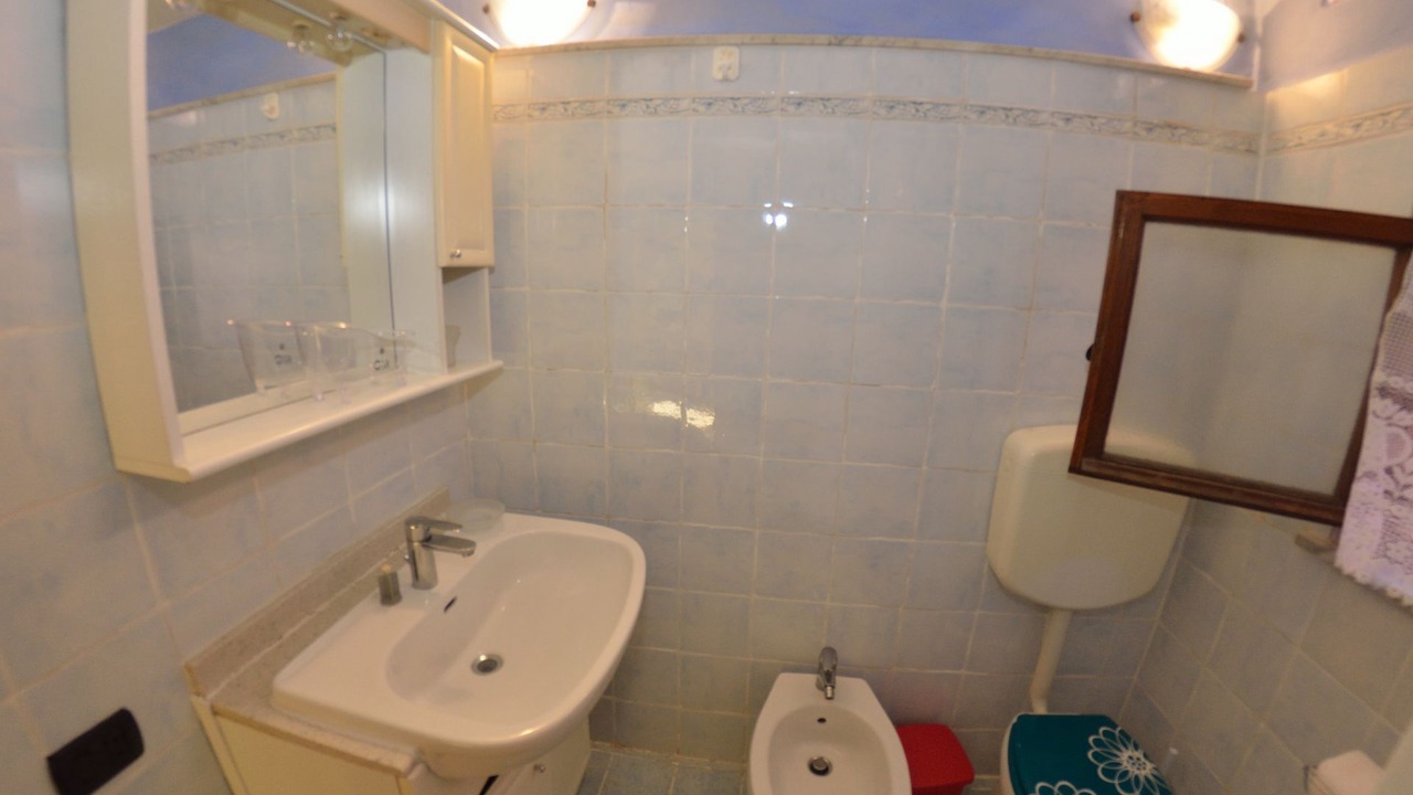 Photo of Bathroom in Lucca