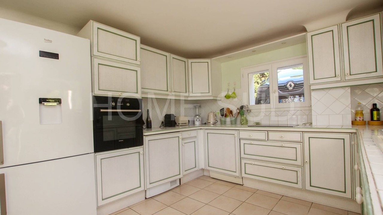 Photo of Kitchen in Mouans-Sartoux