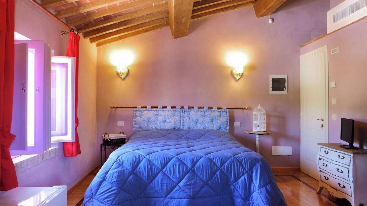 Photo of Bedroom in Altopascio