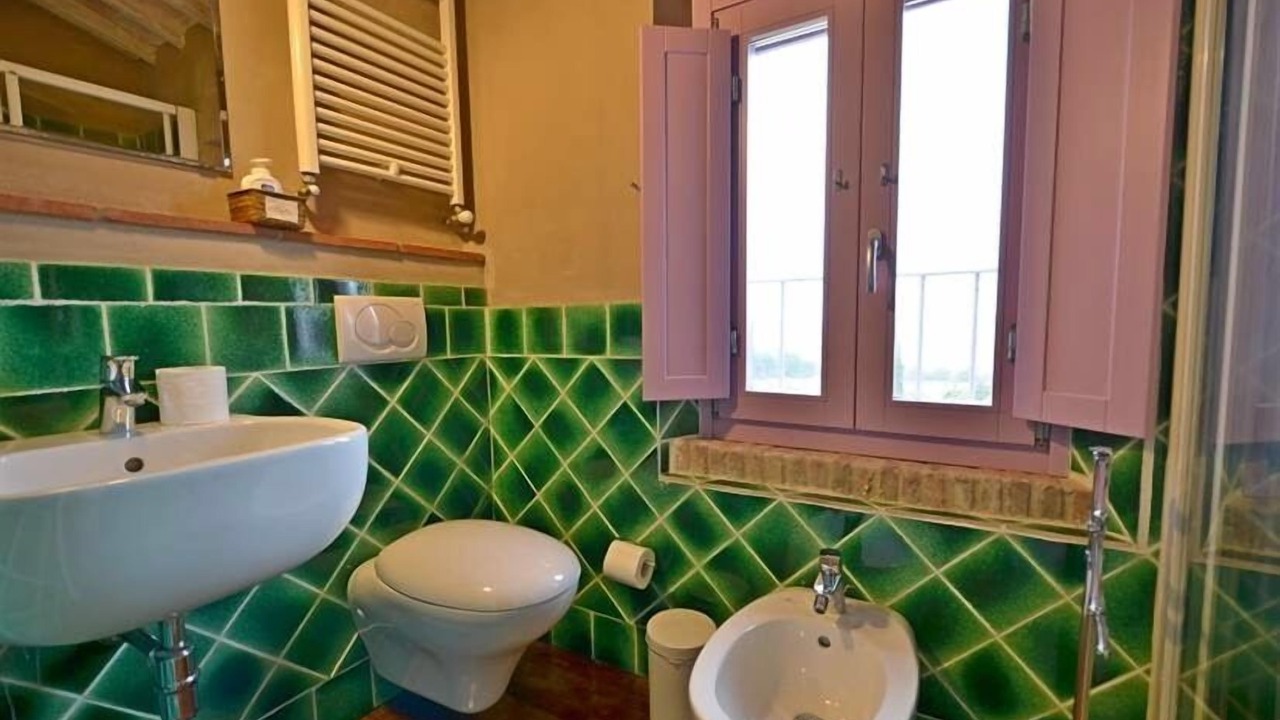 Photo of Bathroom in Altopascio