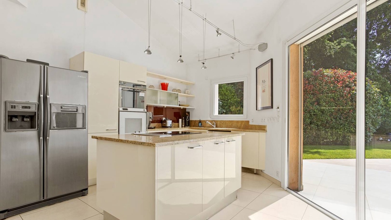 Photo of Kitchen in Saint-Raphael