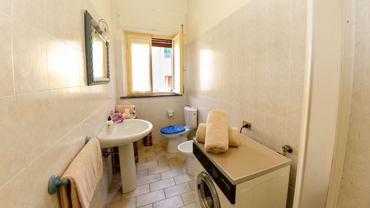 Photo of Bathroom in Cascine-La Croce