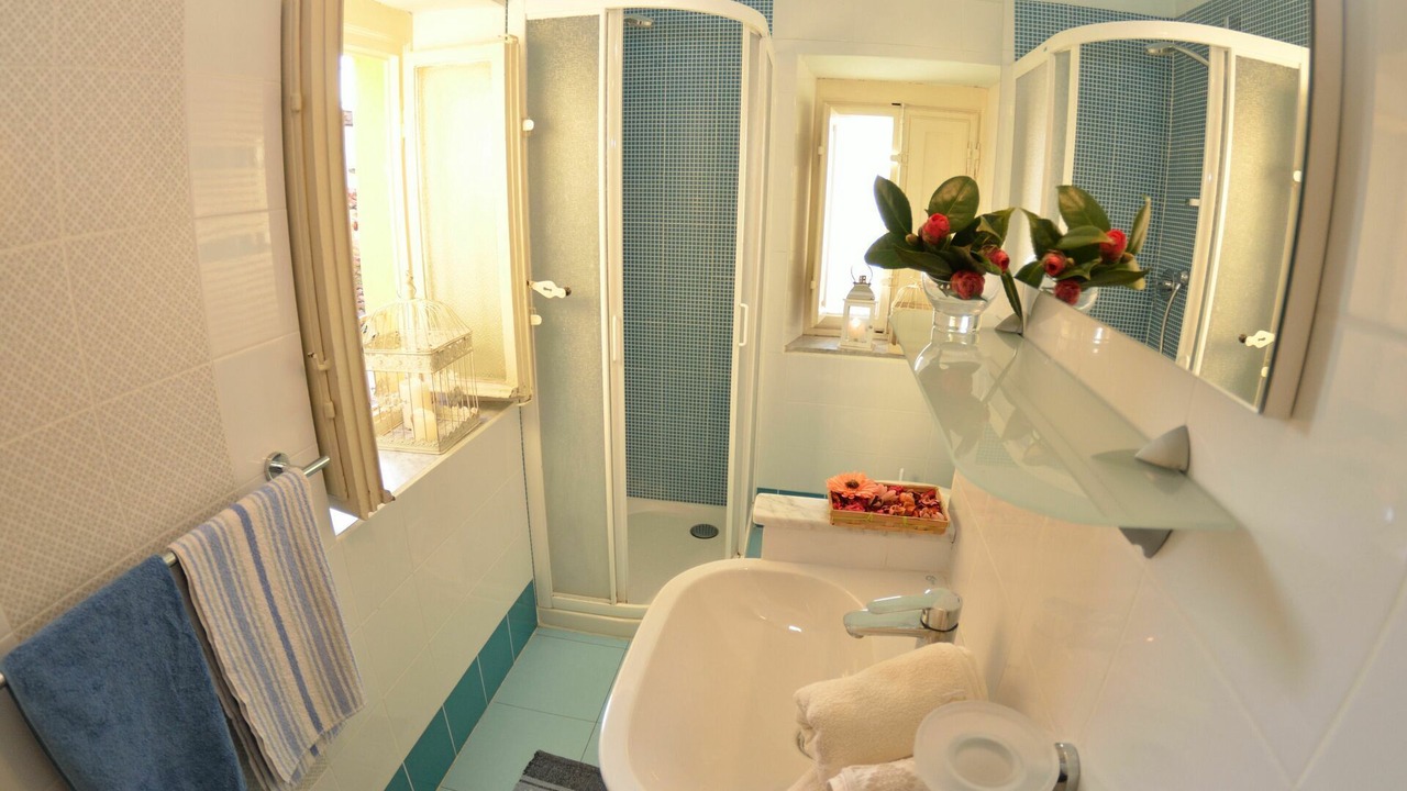 Photo of Bathroom in Lucca Historical Center