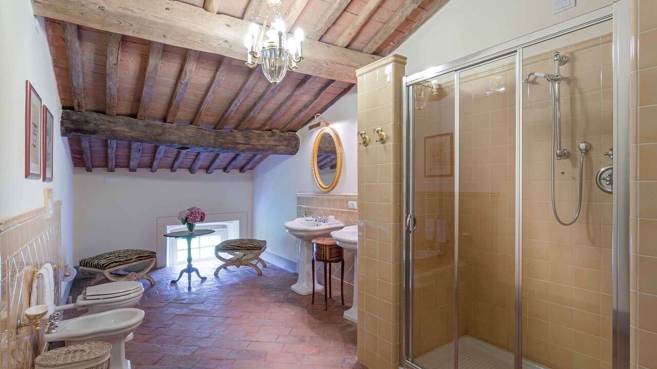 Photo of Bathroom in Badia Cantignano