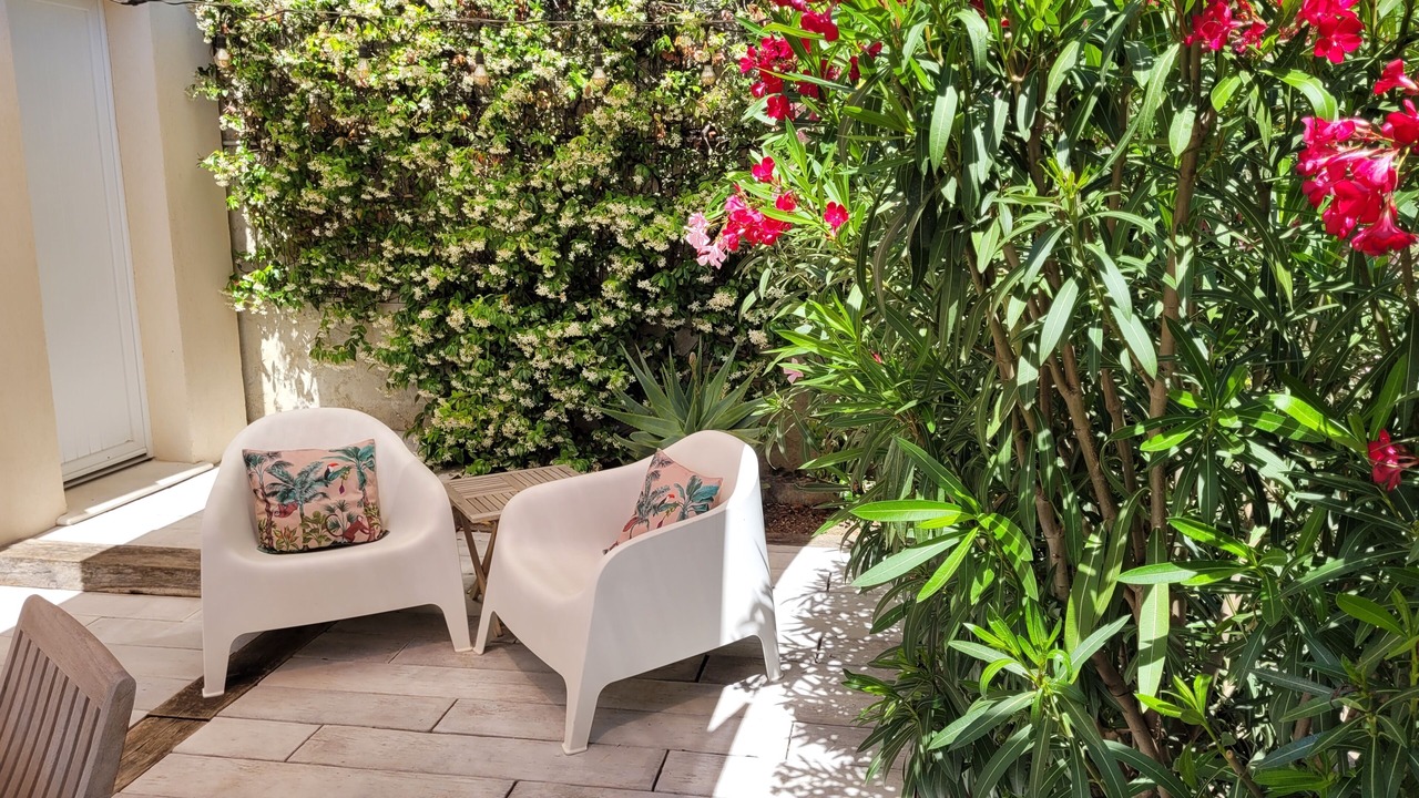 Photo of Patio Balcony in Saint-Jean