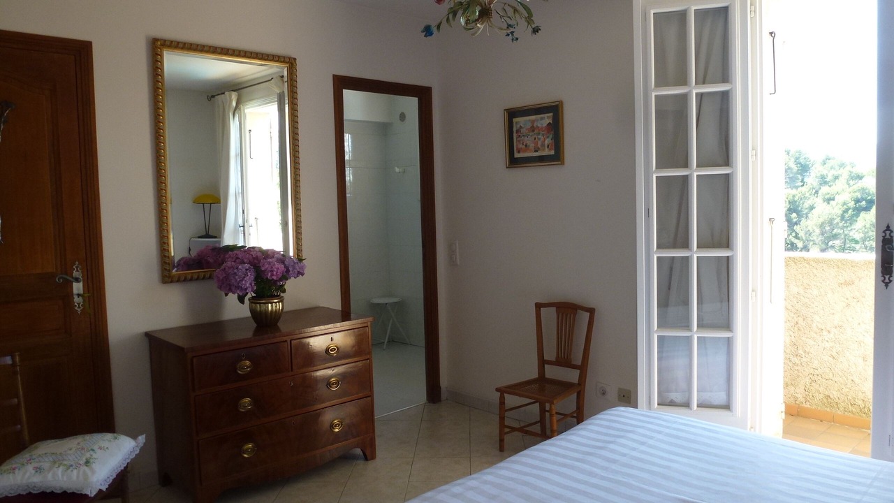 Photo of Bedroom in Saint-Roman