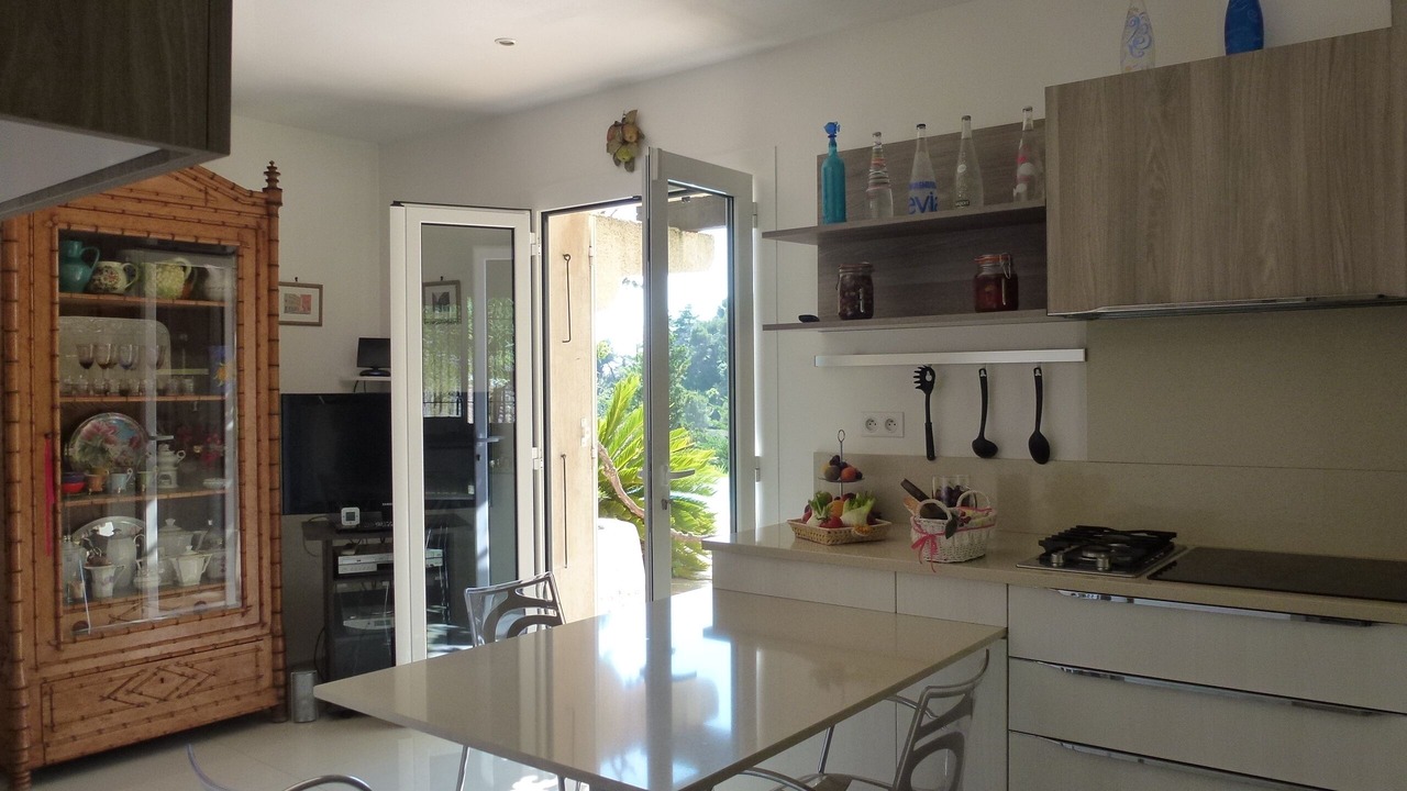 Photo of Kitchen in Saint-Roman