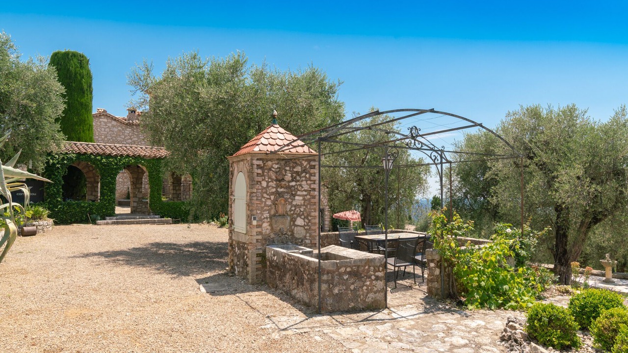 Photo of Outdoor in Chateauneuf-Grasse