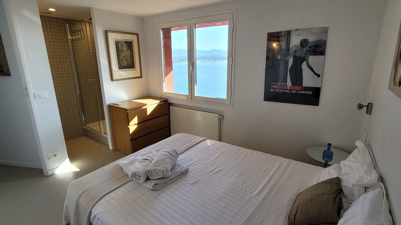 Photo of Bedroom in Theoule-Superieur