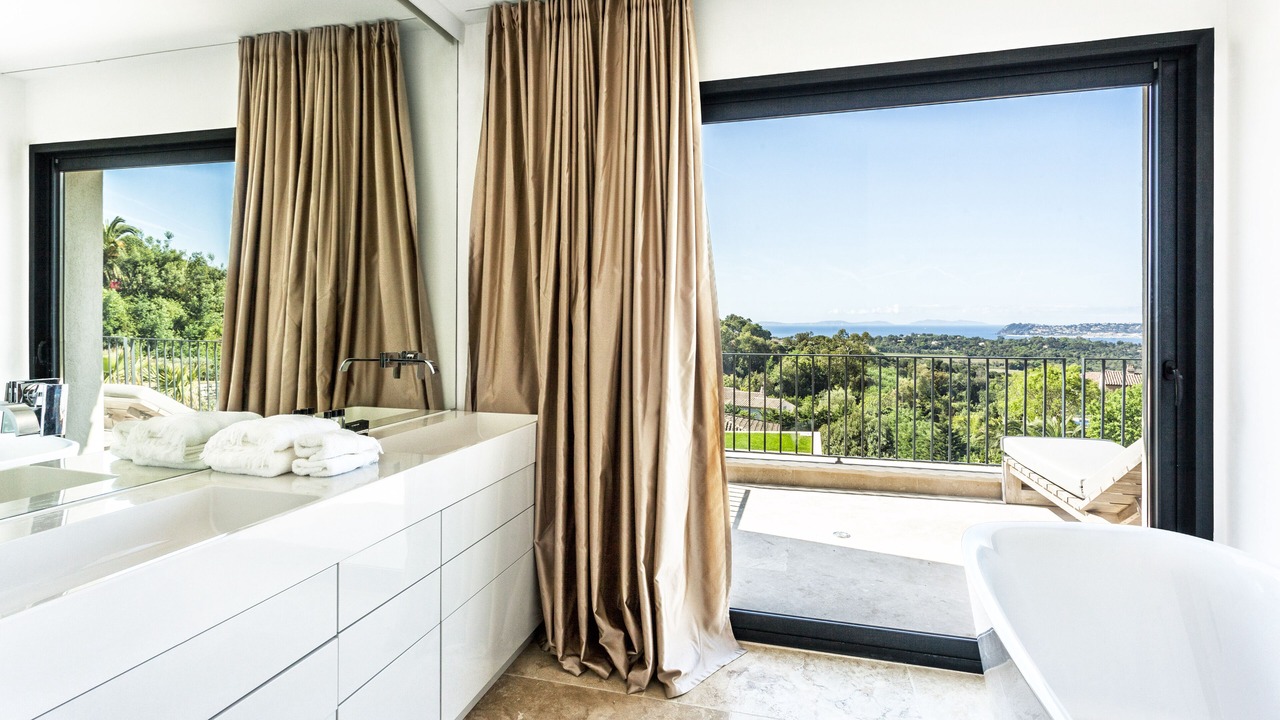 Photo of Bathroom in La Croix-Valmer