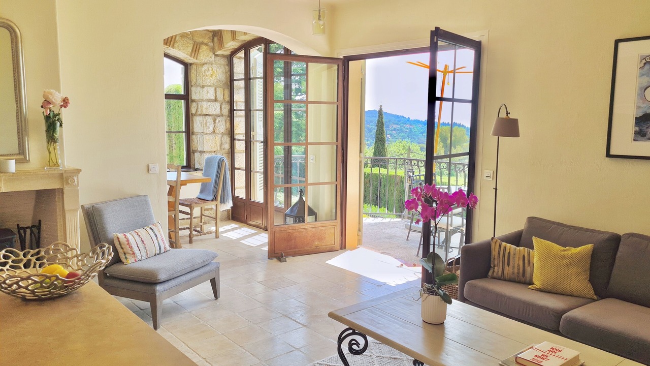 Photo of Others in Mougins