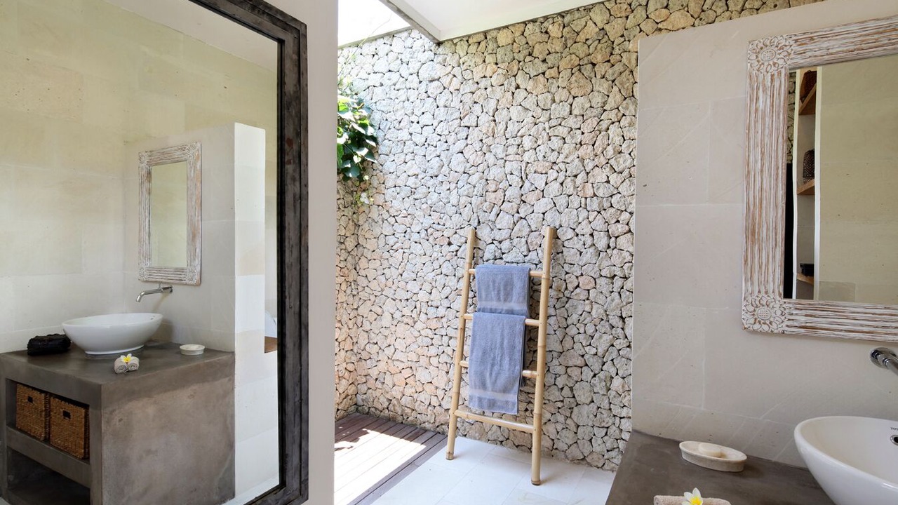 Photo of Bathroom in Tua