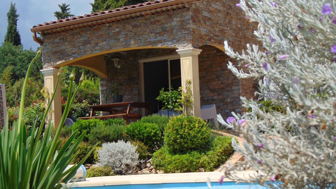 Photo of Patio Balcony in Bagnols-en-Foret