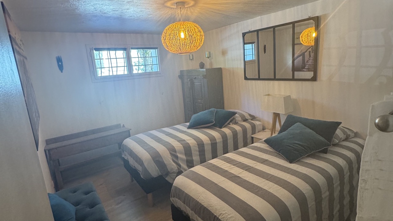 Photo of Bedroom in Roquefort-les-Pins