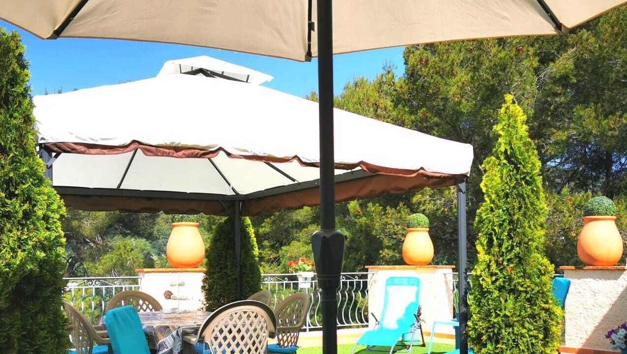 Photo of Outdoor in Drap