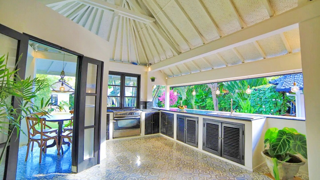 Photo of Outdoor in Petitenget