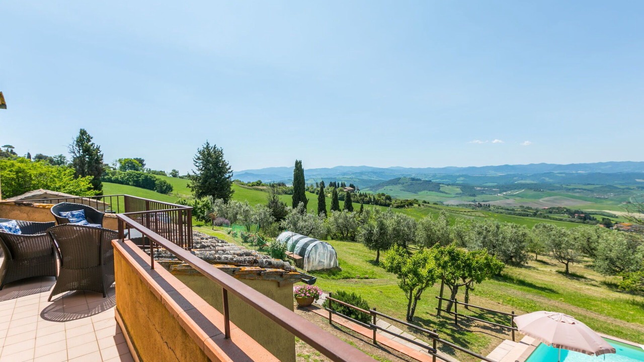 Photo of Others in Volterra