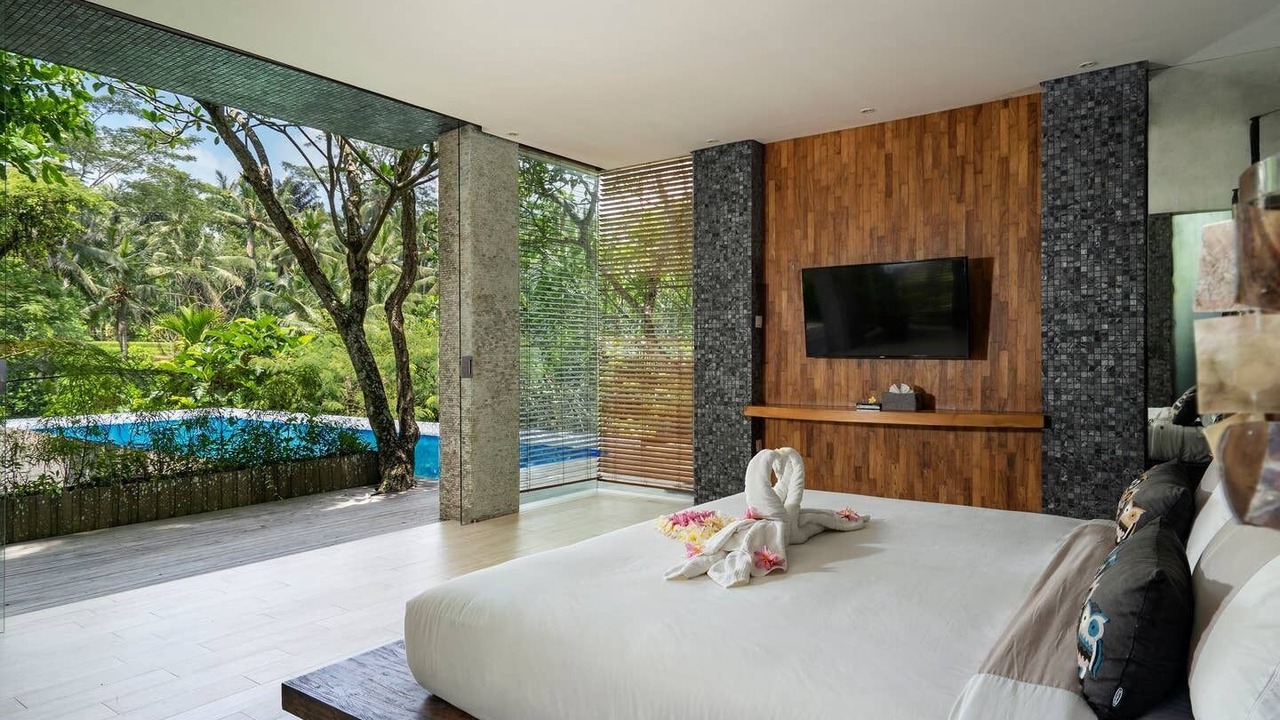 Photo of Bedroom in Keliki