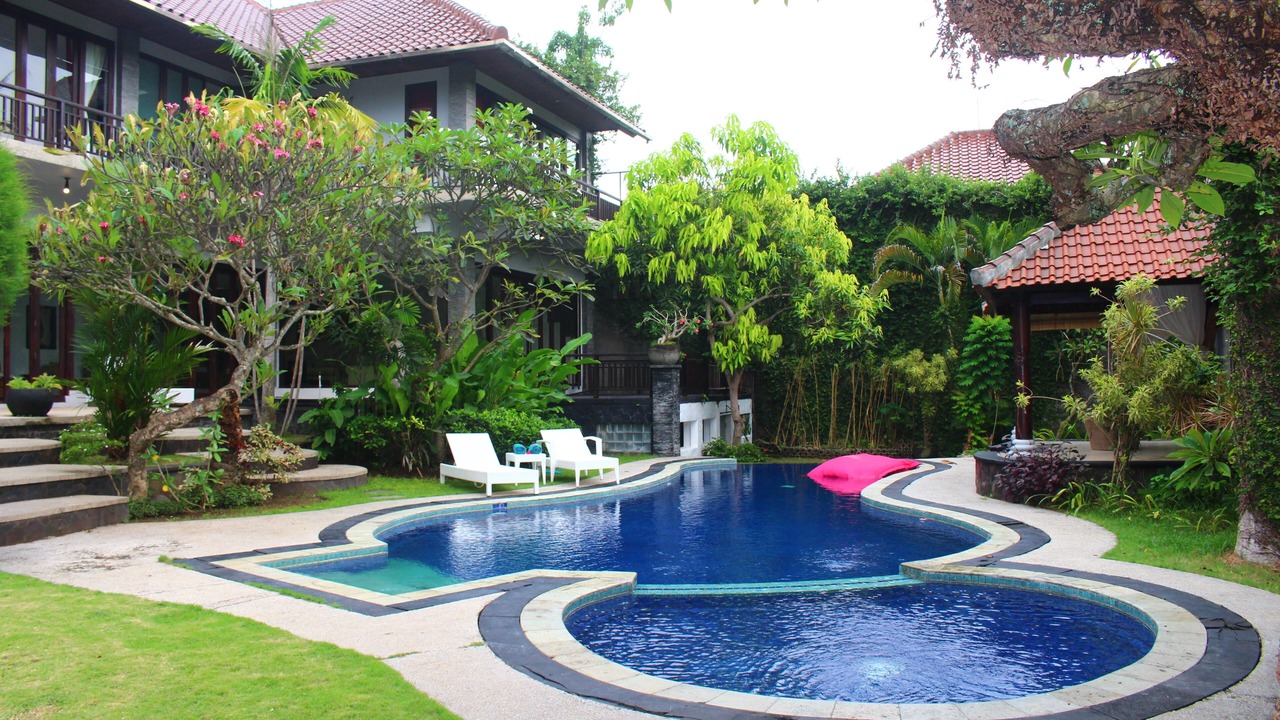 Photo of Outdoor in Mumbul