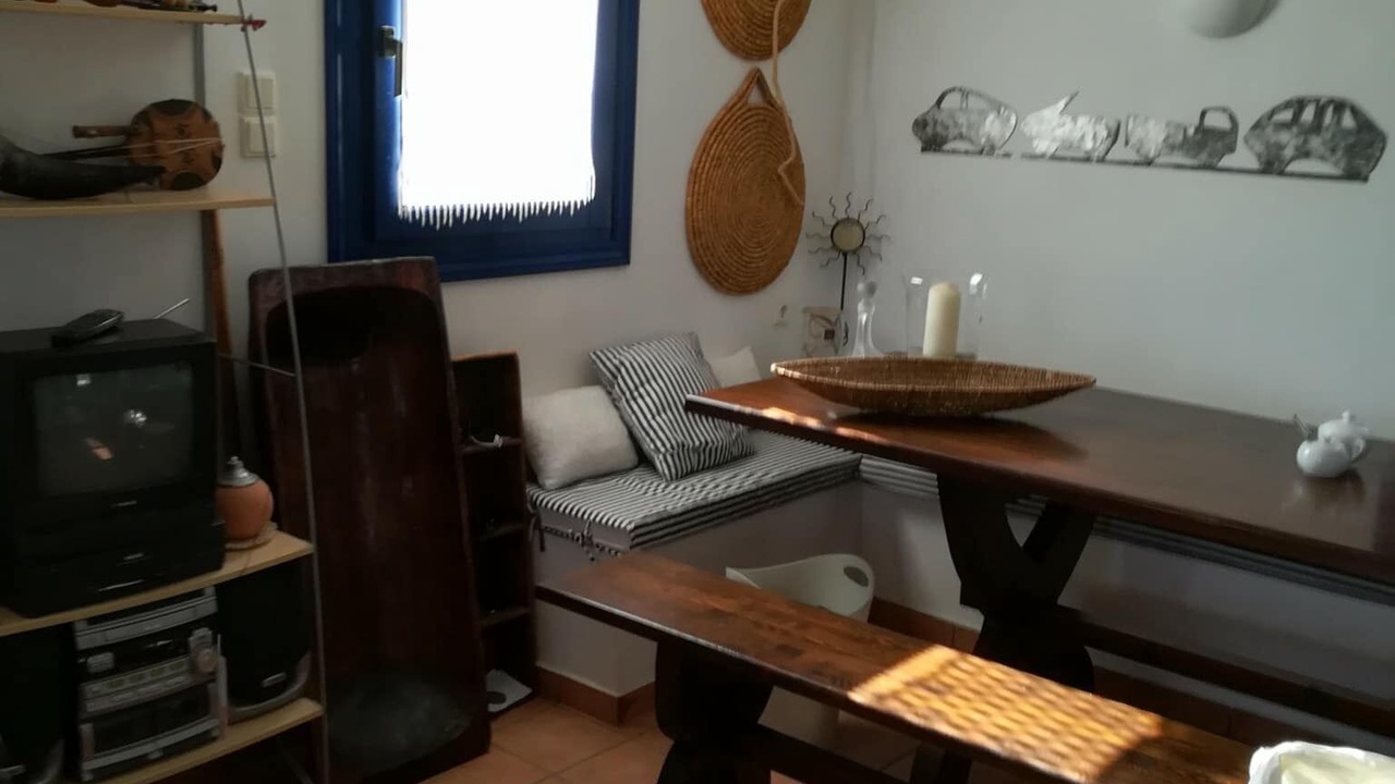 Photo of Livingroom in Perissa