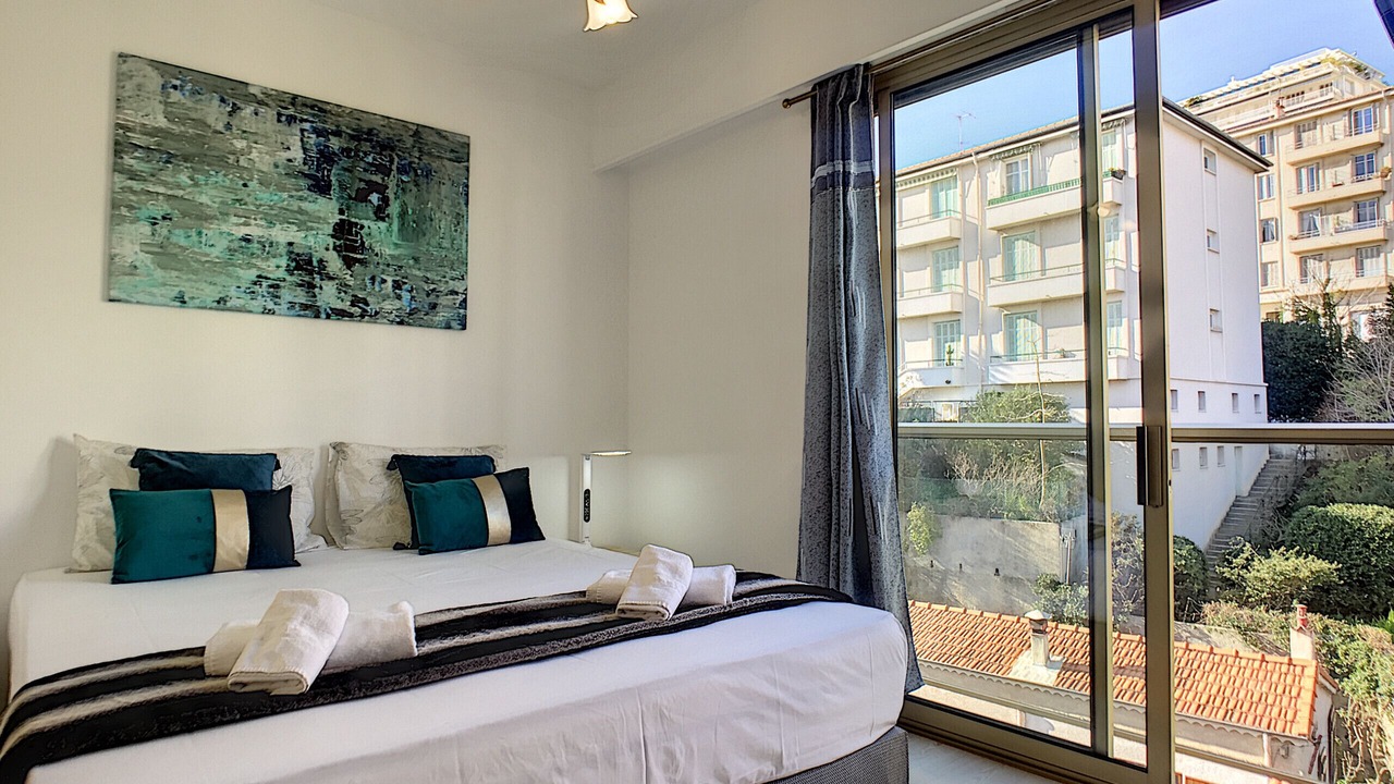 Photo of Bedroom in Les Baumettes