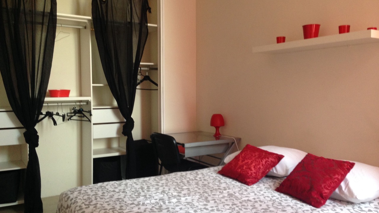 Photo of Bedroom in La Madeleine