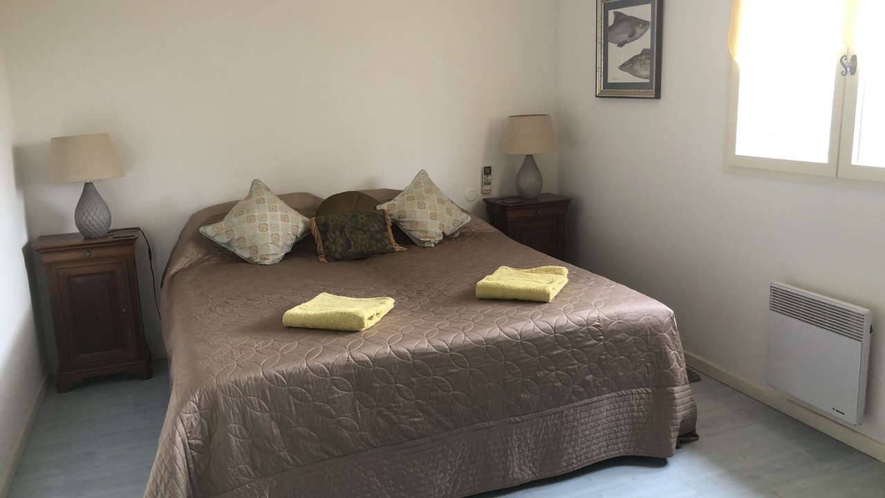 Photo of Bedroom in Bagnols-en-Foret