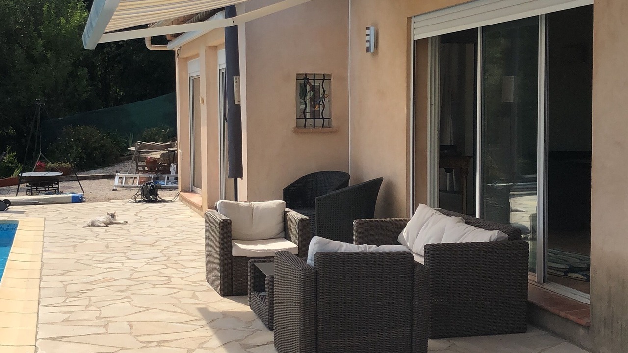 Photo of Patio Balcony in Bagnols-en-Foret