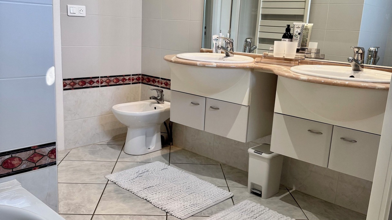 Photo of Bathroom in Frejus
