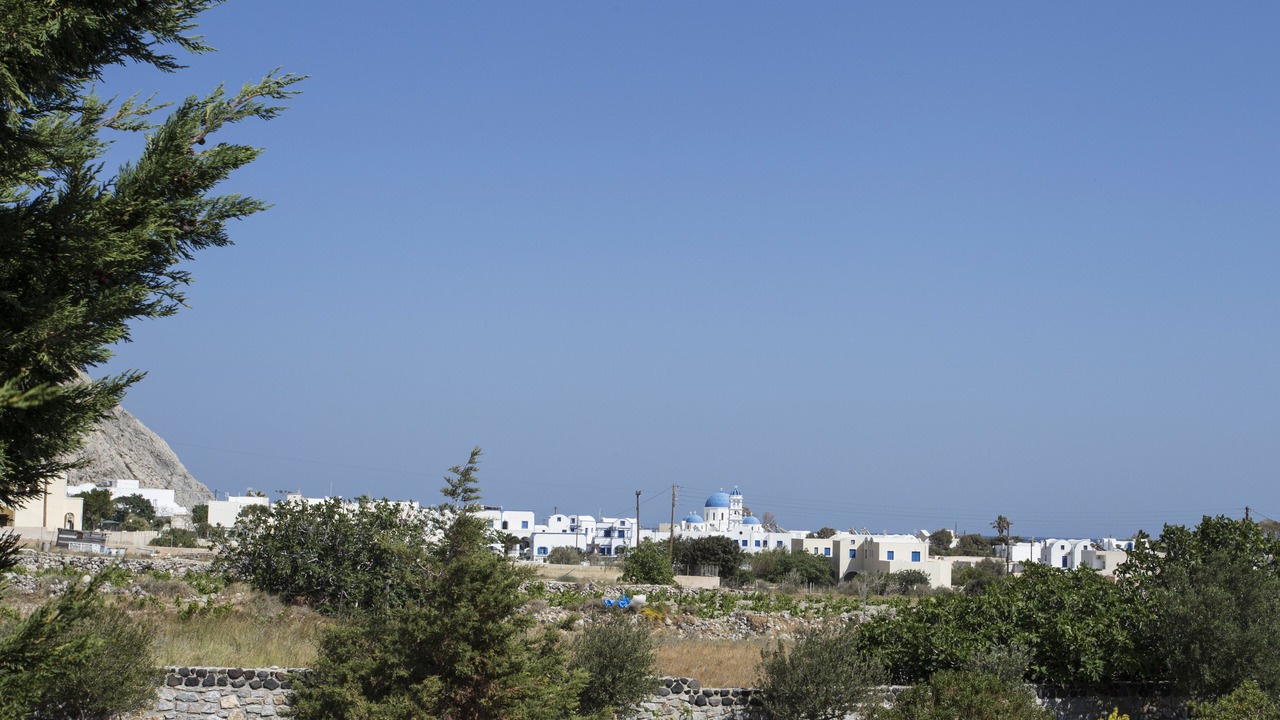Photo of Others in Perissa